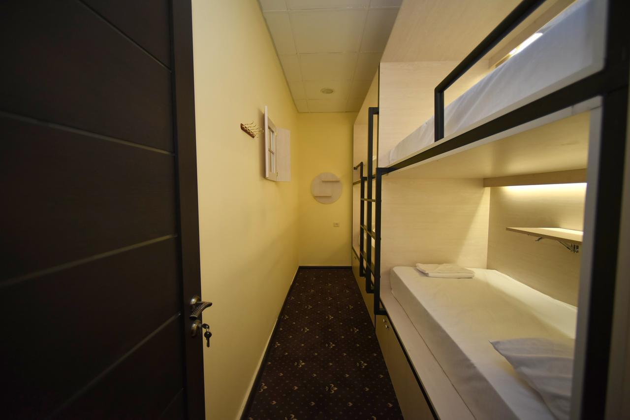 Yerevan Inn Hostel Ngoại thất bức ảnh